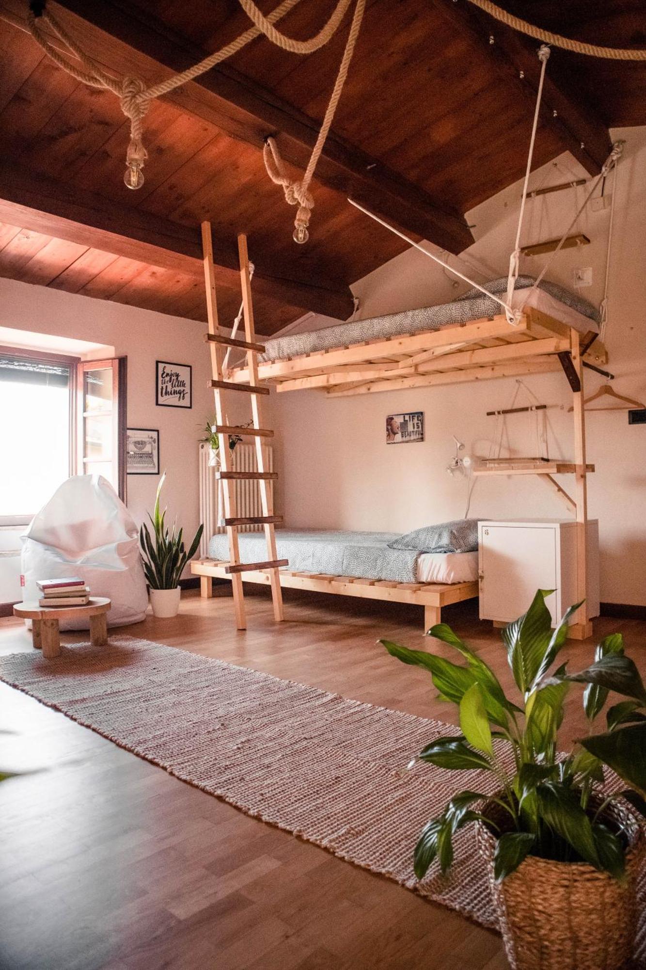 Social Garden - Sharing Room Calci Esterno foto